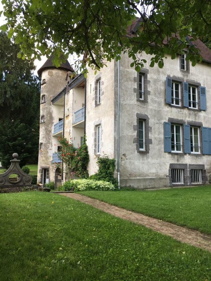 Gites Le Vieux Vinzelles Volvic Exterior photo
